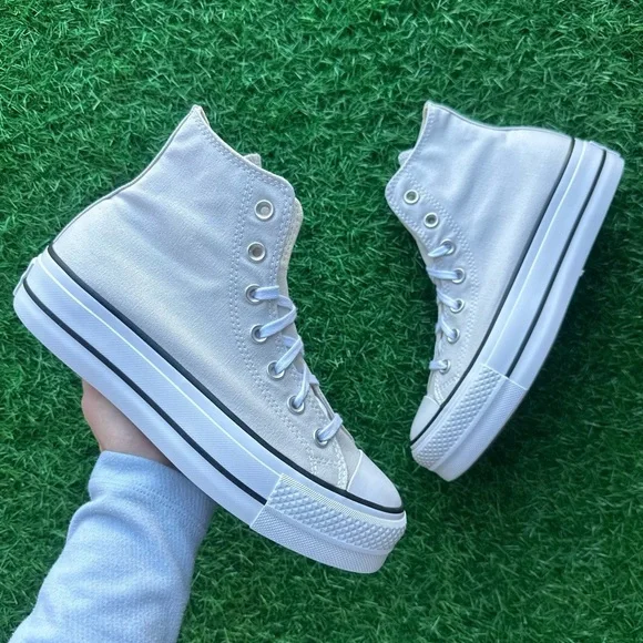 🎁Converse Chuck Taylor All Star Lift Hi Barely Grey - Picture 2 of 8